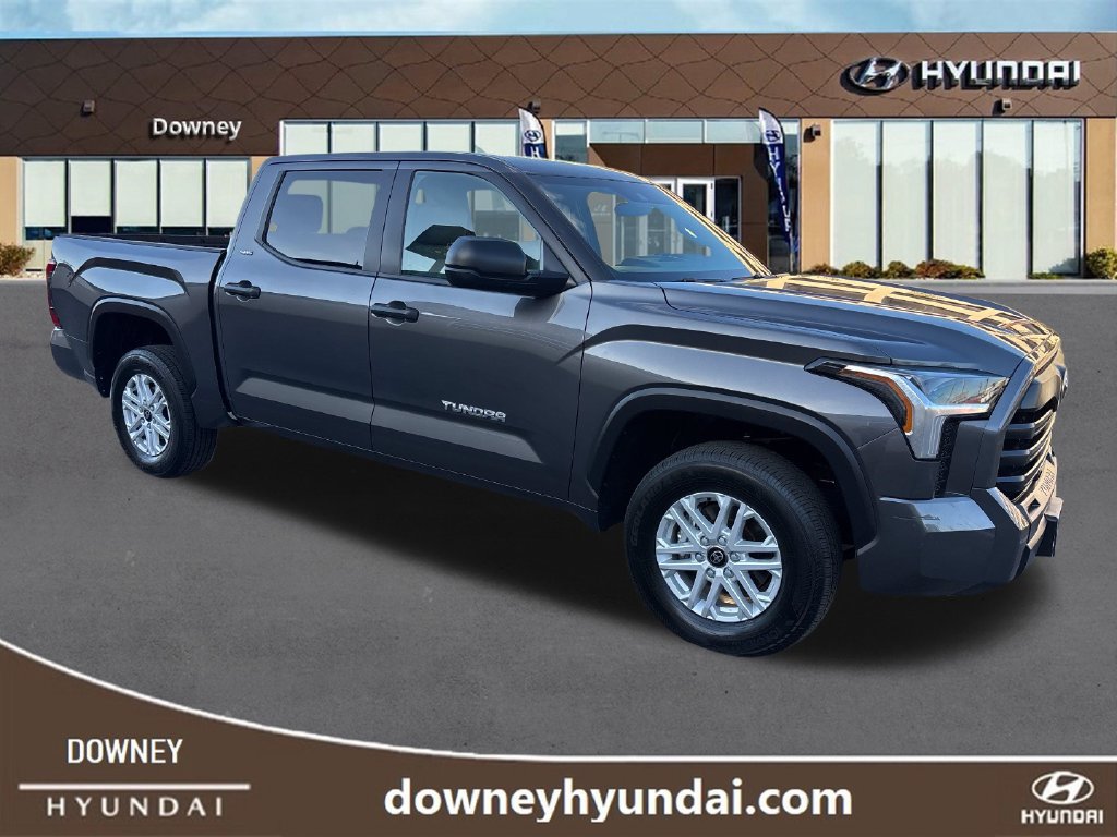Used 2025 Toyota Tundra SR5 AWD/4WD image 7