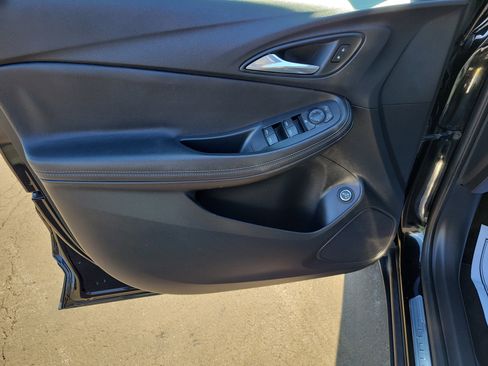 Used 2020 Buick Encore GX Select w/ Experience Buick Package image 19