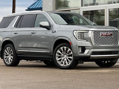 Used 2024 GMC Yukon Denali w/ Advanced Technology Package AWD/4WD image 2