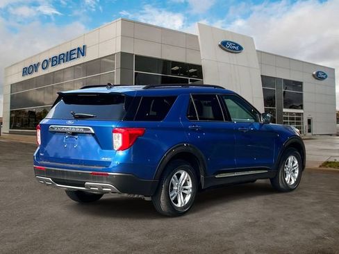 Certified 2023 Ford Explorer XLT w/ Equipment Group 202A AWD/4WD image 5