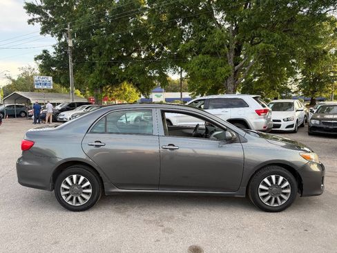 Used 2013 Toyota Corolla L image 7