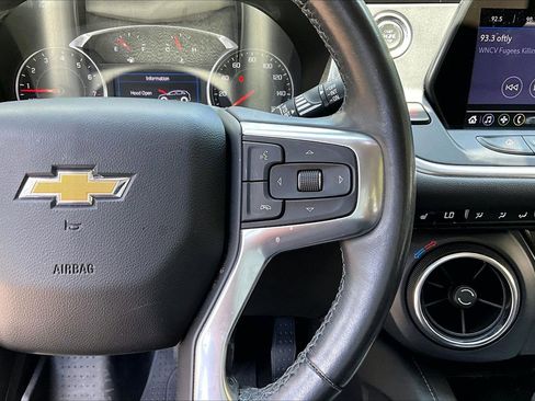 Used 2020 Chevrolet Blazer LT w/ LPO, Floor Liner Package FWD image 11