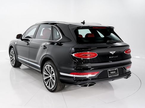 New 2025 Bentley Bentayga image 3