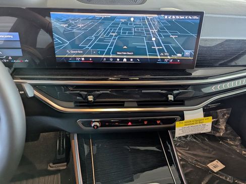 New 2026 BMW X5 sDrive40i w/ M Sport Package image 17