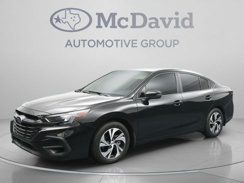 Used 2025 Subaru Legacy Premium AWD/4WD image 1