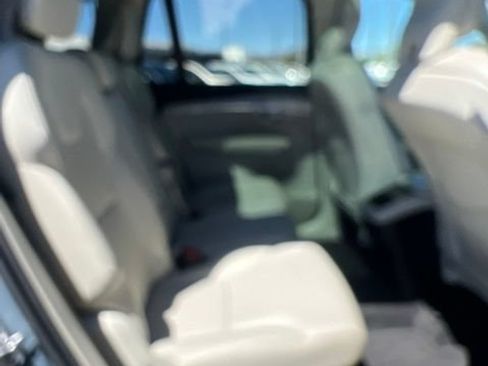 Used 2023 Volvo XC90 B5 Core AWD/4WD image 31