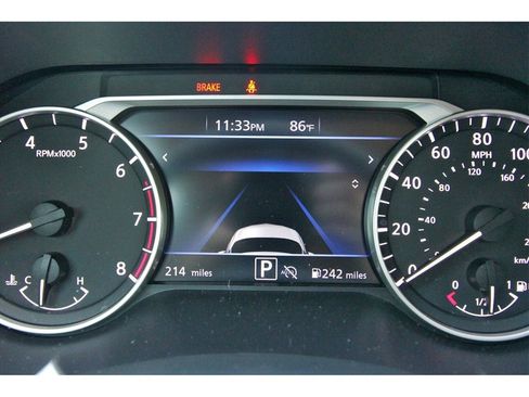 New 2025 Nissan Sentra SV image 12