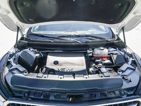 Used 2018 Buick Enclave Premium w/ Experience Buick Package image 35