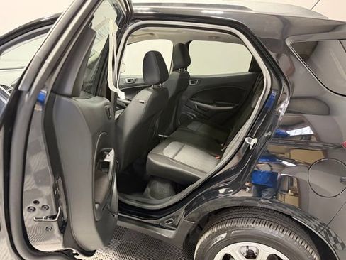 Used 2022 Ford EcoSport SE w/ SE Convenience Package image 18