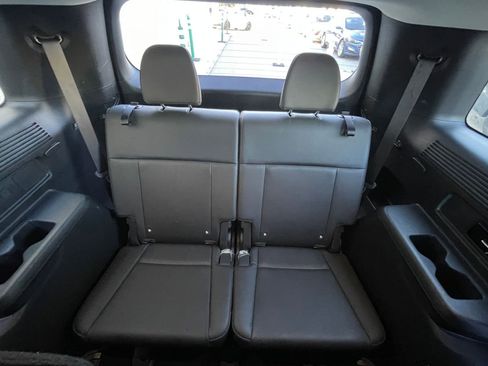 Used 2025 Hyundai Santa Fe SEL image 31