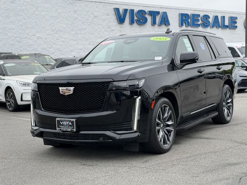 Used 2023 Cadillac Escalade Sport Platinum AWD/4WD image 3