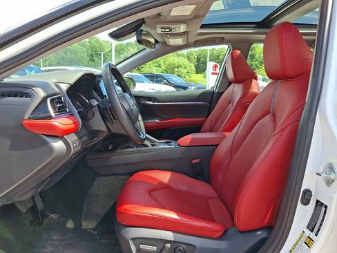 Certified 2023 Toyota Camry XSE w/ Cold Weather Package AWD/4WD image 16