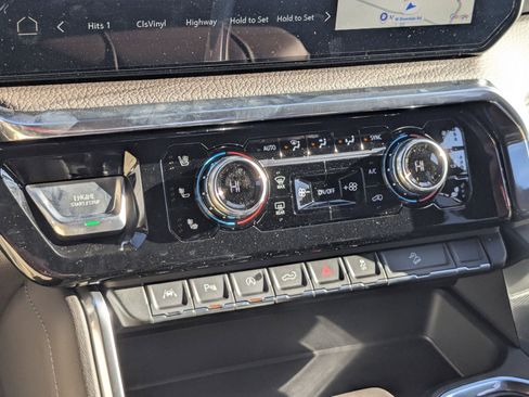 New 2026 GMC Sierra 1500 Denali w/ Denali Reserve Package image 20