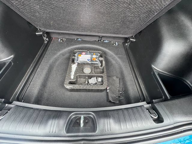 Used 2023 Jeep Compass Limited AWD/4WD image 38