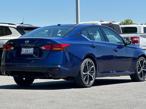 Certified 2024 Nissan Altima 2.5 SR FWD image 4