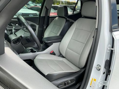 Used 2021 GMC Terrain SLT w/ Infotainment Package II FWD image 35