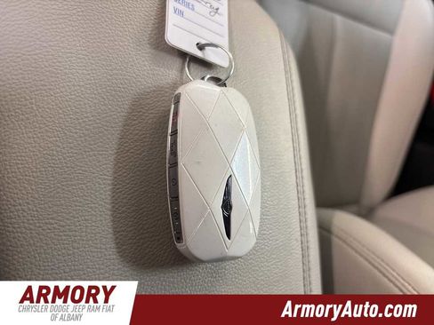 Used 2024 Genesis G70 2.5T image 21