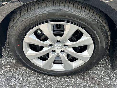 Used 2026 Toyota Corolla LE FWD image 23