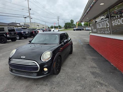 Used 2014 MINI Cooper 2-Door Hardtop FWD image 3
