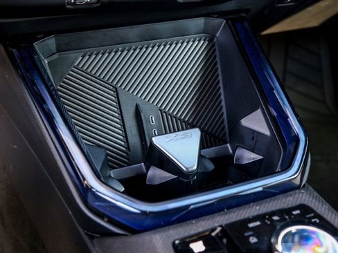 Used 2026 BMW X3 xDrive30 w/ Convenience Package image 16