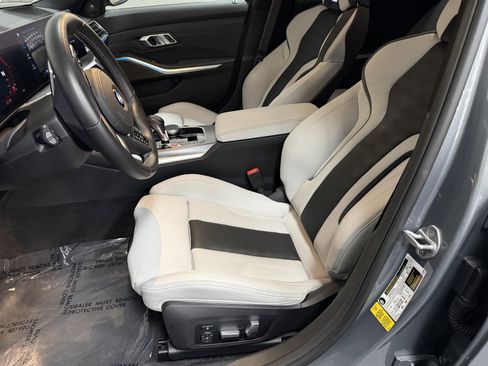Used 2023 BMW M3 Competition image 24