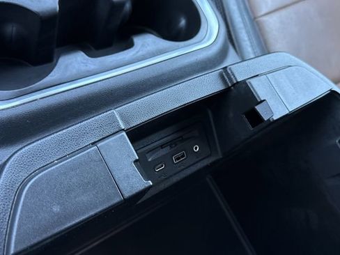 Used 2020 Chevrolet Silverado 3500 High Country w/ Z71 Off-Road Package image 23