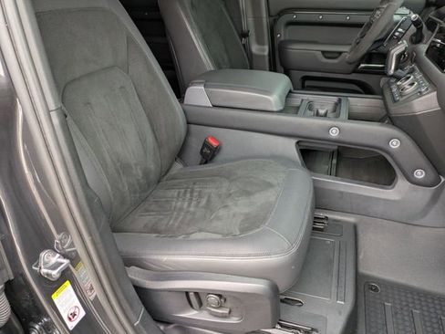 Used 2023 Land Rover Defender 110 Carpathian Edition image 18