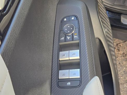 New 2026 Mitsubishi Outlander SE image 20