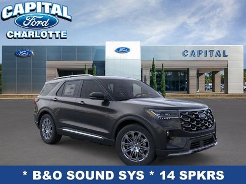 New 2026 Ford Explorer Platinum RWD image 8
