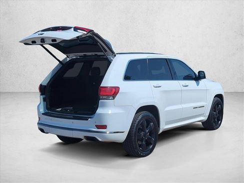 Used 2016 Jeep Grand Cherokee High Altitude RWD image 4