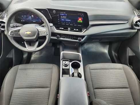 Used 2026 Chevrolet Equinox LT image 26