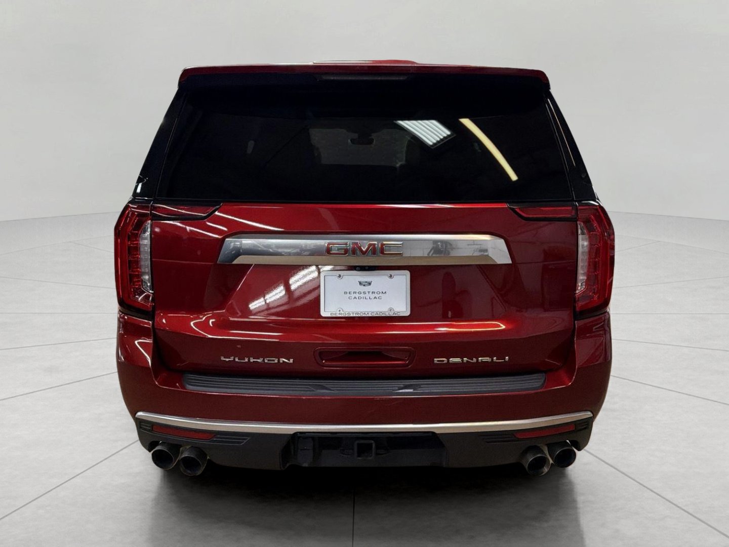 Used 2021 GMC Yukon XL Denali w/ Denali Premium Package AWD/4WD image 7