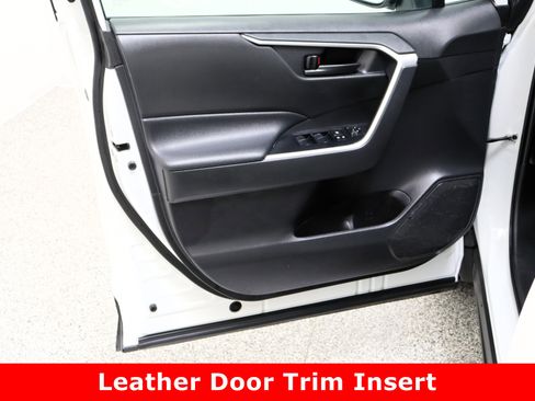 Certified 2020 Toyota RAV4 LE image 12