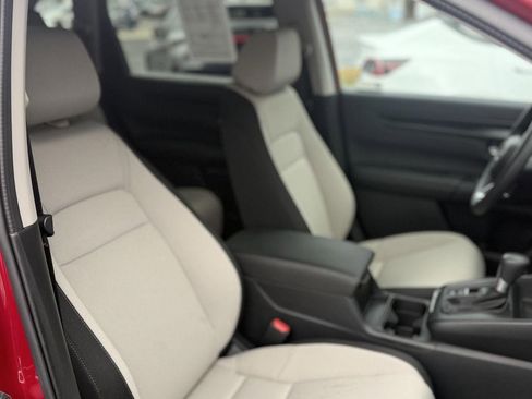 Certified 2025 Honda CR-V EX image 42
