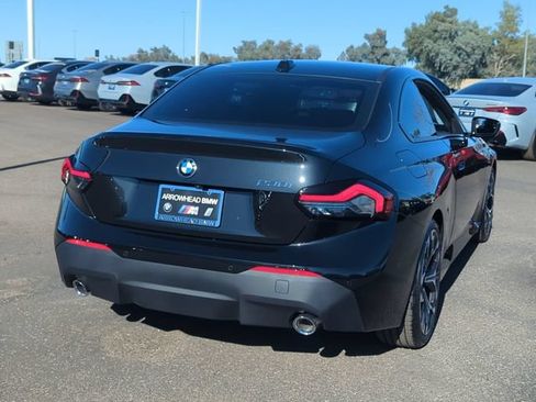 Used 2026 BMW 230i Coupe w/ Convenience Package RWD image 7