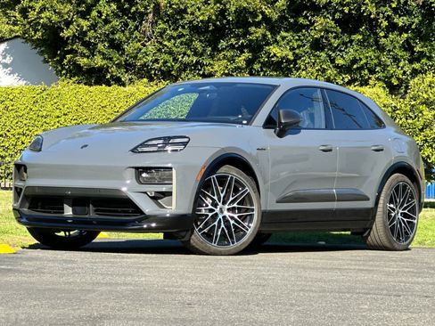New 2025 Porsche Macan Turbo Electric image 1