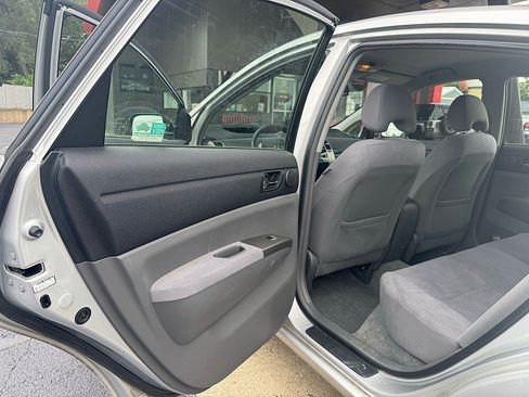 Used 2008 Toyota Prius Touring FWD image 6