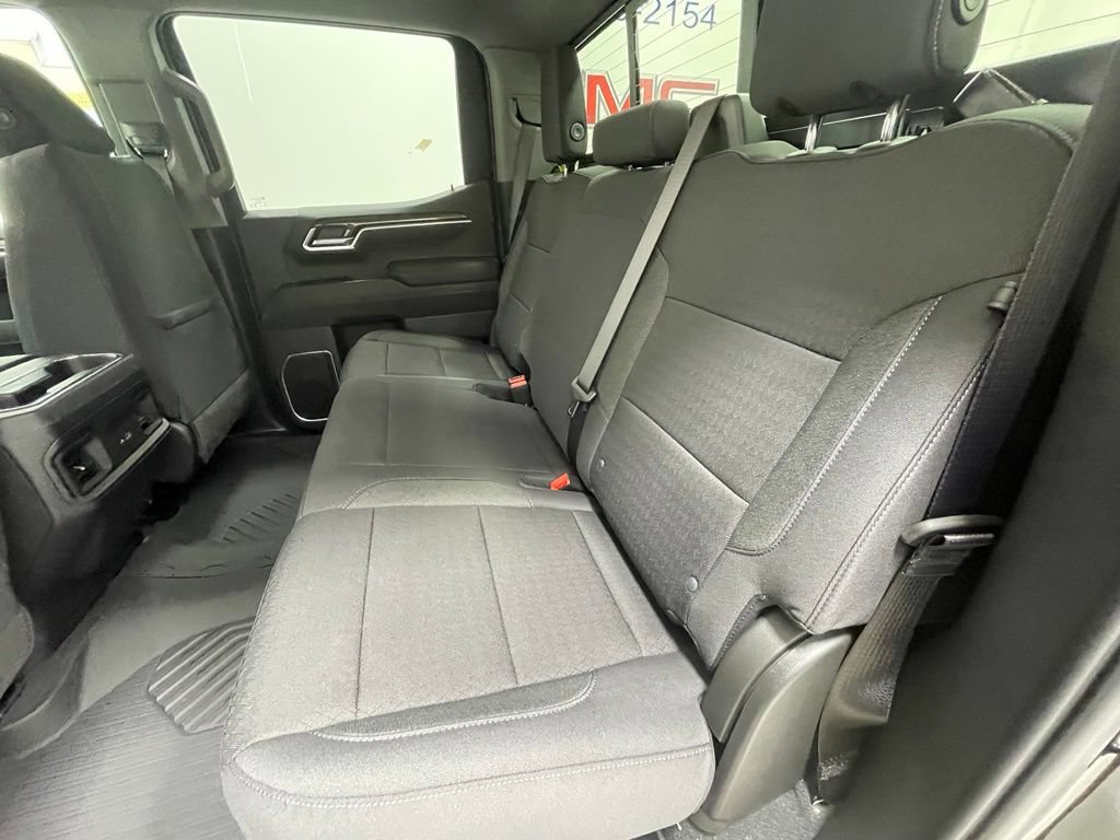 New 2026 Chevrolet Silverado 1500 RST AWD/4WD image 13