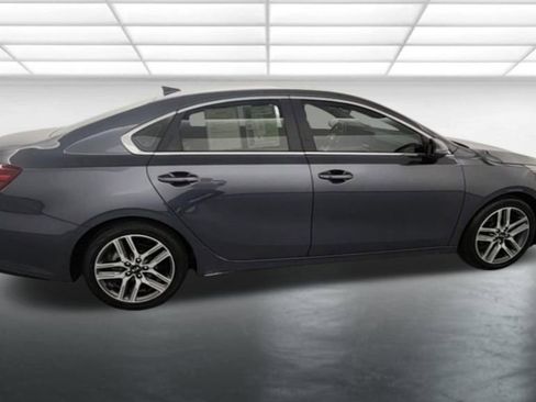 Used 2021 Kia Forte EX image 10