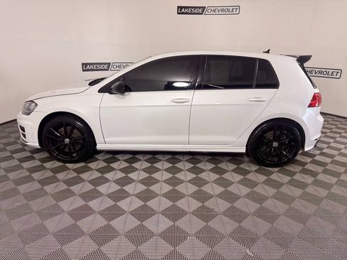 Used 2017 Volkswagen Golf R 4-Door AWD/4WD image 3