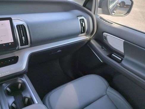 New 2026 Ford Expedition Max Active image 17