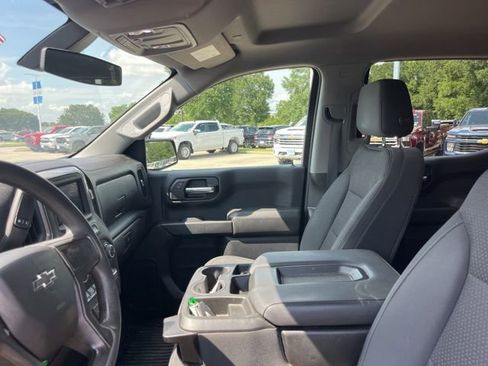 Used 2021 Chevrolet Silverado 1500 Custom Trail Boss w/ LPO, Dark Essentials Package AWD/4WD image 13