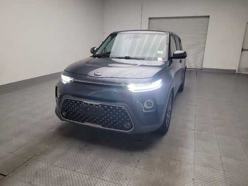 Used 2020 Kia Soul EX image 15