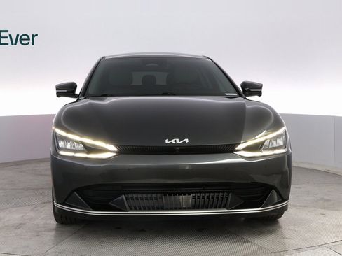 Used 2022 Kia EV6 Wind w/ Wind Technology Package image 3
