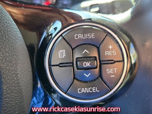 Used 2020 Kia Soul EX image 28