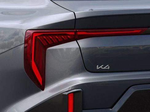 New 2025 Kia K4 GT-Line Turbo w/ GT-Line Premium Package FWD image 11