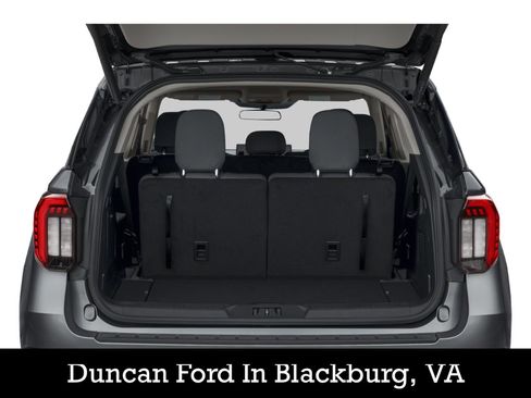 New 2026 Ford Explorer Active AWD/4WD image 6
