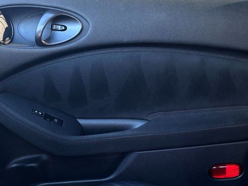 Used 2016 Nissan 370Z NISMO image 19