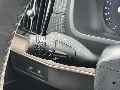 New 2026 Volvo XC90 T8 Plus image 14