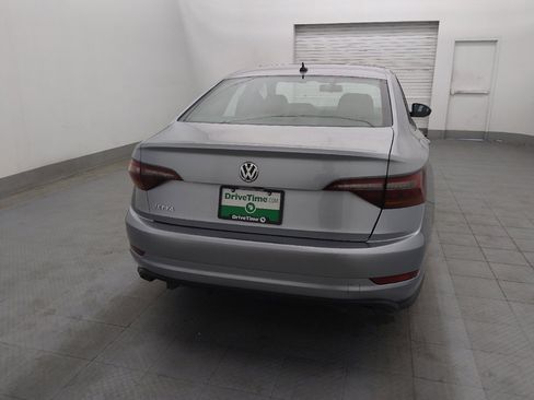 Used 2019 Volkswagen Jetta SE w/ Cold Weather Package FWD image 7